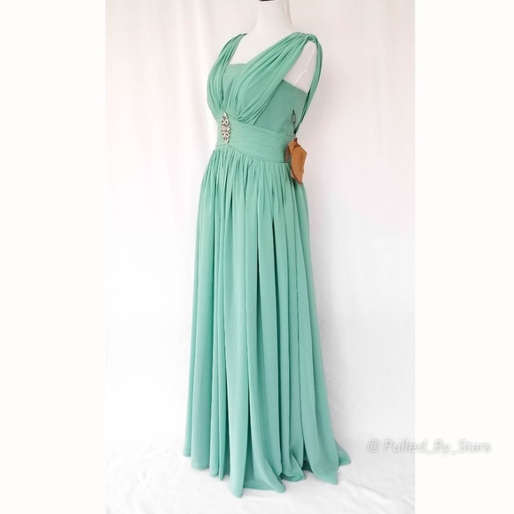 Light In The Box Dresses & Skirts - Elegant Greek Goddess Floor-Length Dress  - NWT✨